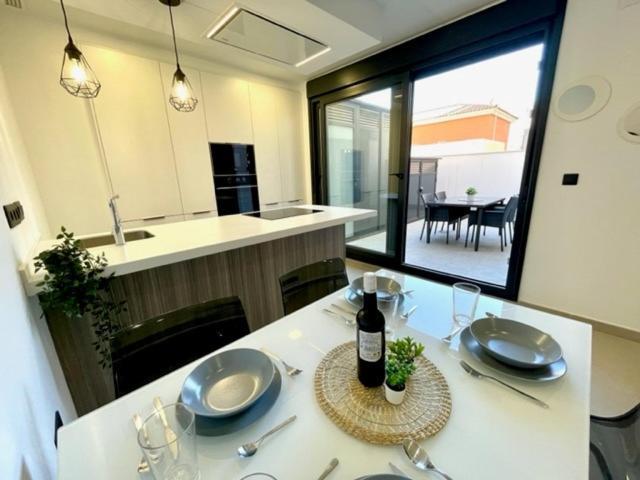 Gatu Alma Marinera Apartment Cadiz Bagian luar foto
