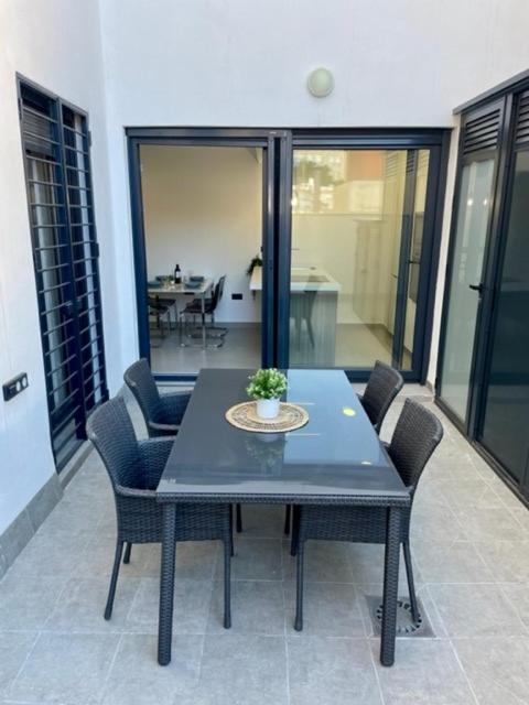 Gatu Alma Marinera Apartment Cadiz Bagian luar foto